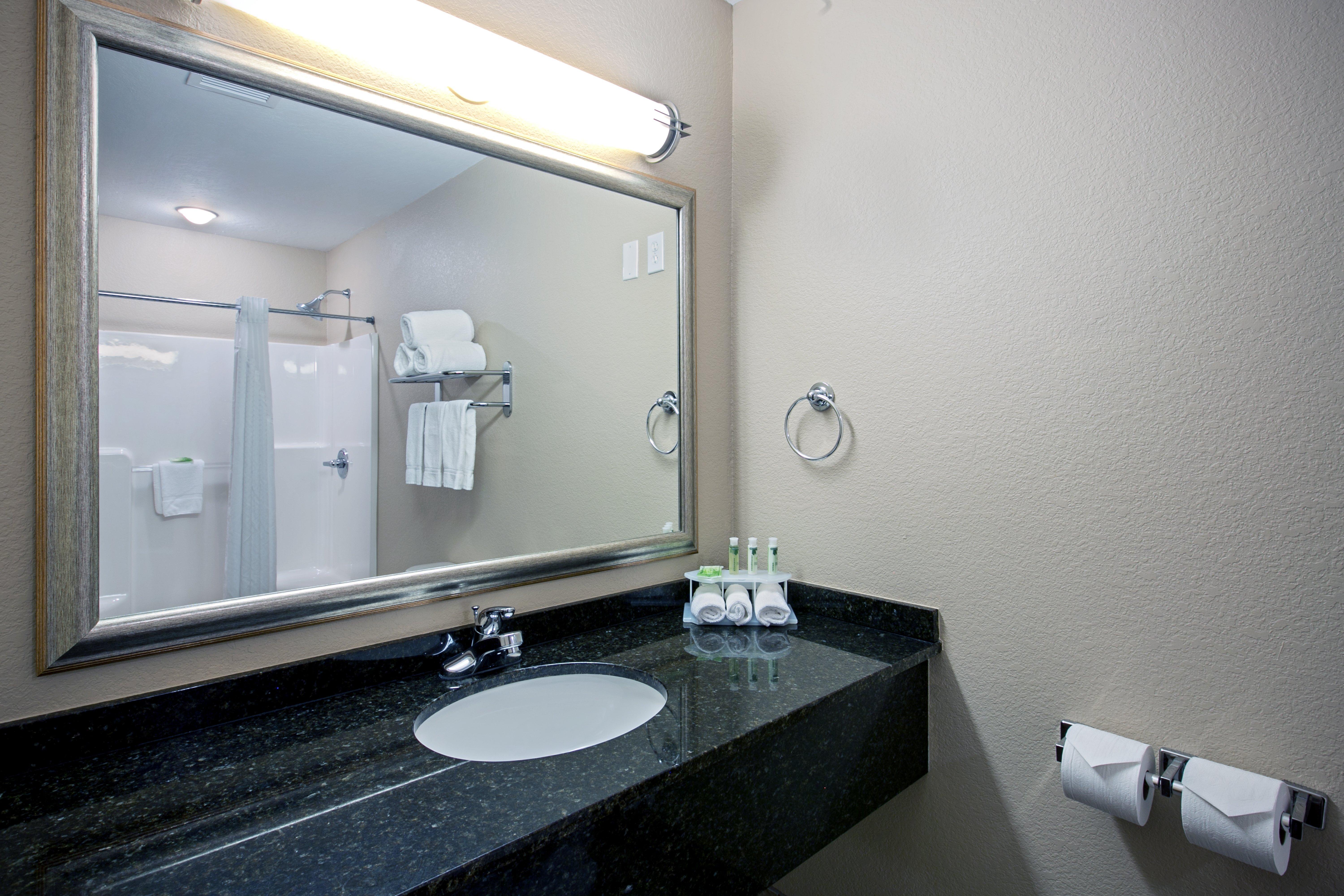 Holiday Inn Express & Suites - Green Bay East By Ihg Exteriér fotografie