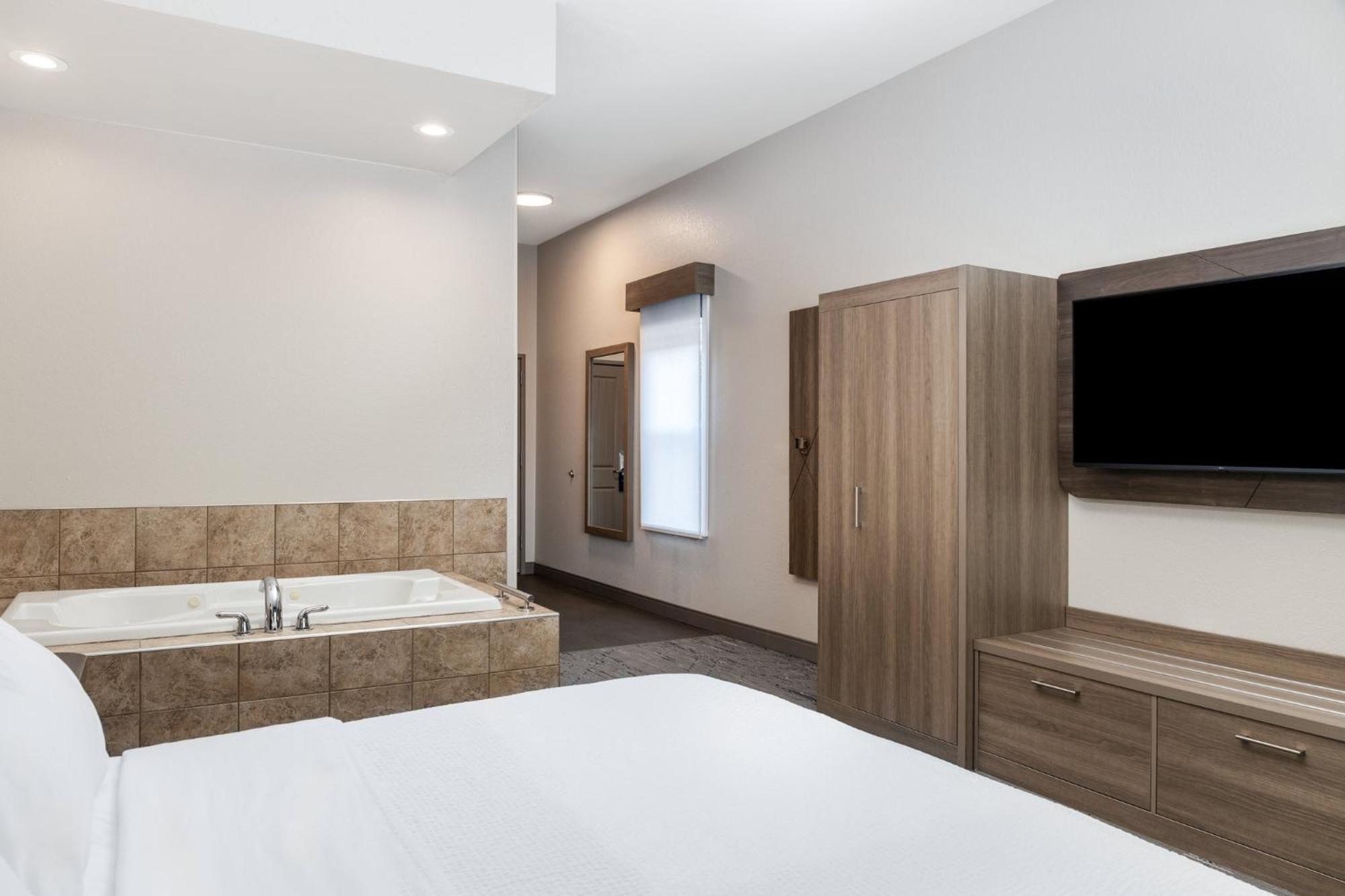Holiday Inn Express & Suites - Green Bay East By Ihg Exteriér fotografie