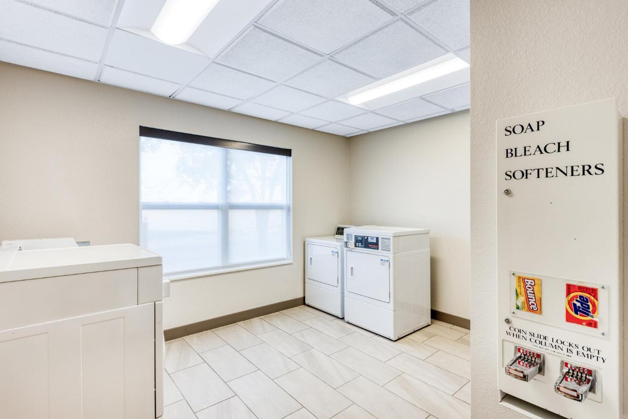 Holiday Inn Express & Suites - Green Bay East By Ihg Exteriér fotografie