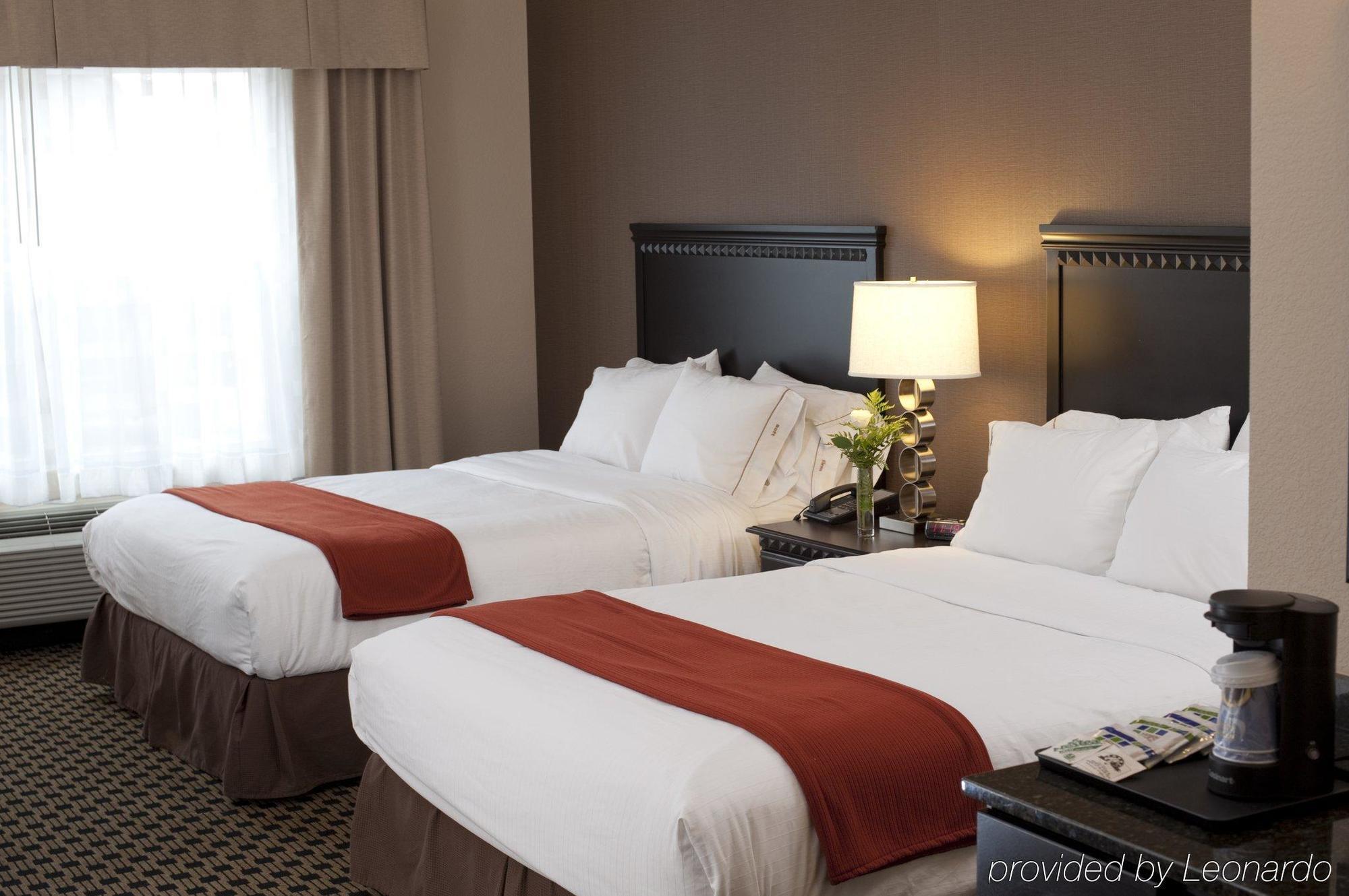 Holiday Inn Express & Suites - Green Bay East By Ihg Pokoj fotografie